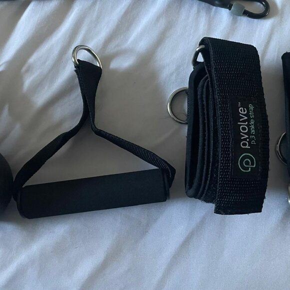 p.volve set (multiple items) p.ball, p.band, p.3 trainer (scroll through images) - Picture 8 of 9